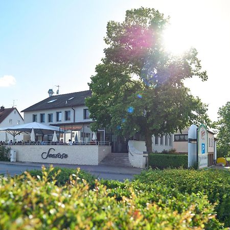 Landhotel Seerose Langenzenn Exterior photo